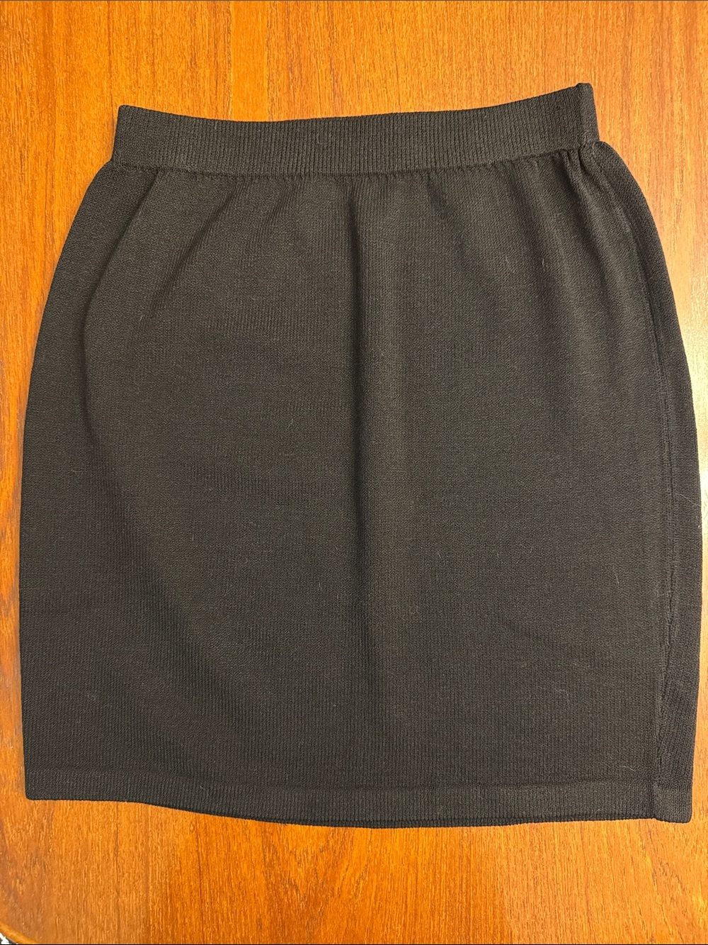St. John Black Knit Pencil Skirt